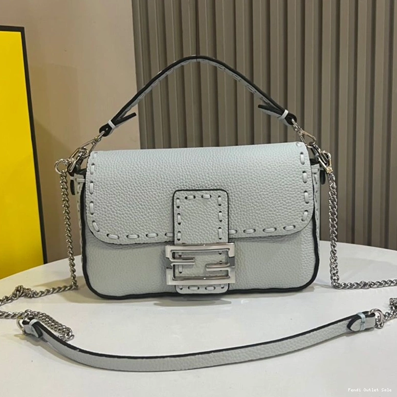 Leather Romano In Fendi Mini Bag Sky Cuoio Baguette Selleria Blue 0822